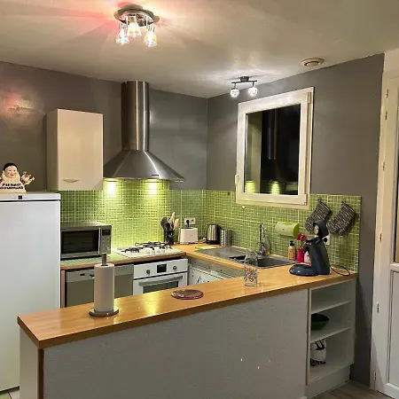 Jolie Villa Independante Climatisee 3 Chambres Tout Confort 6 Couchages, Piscine Chauffee 4 X 8 Disponible De Mai A Fin Septembre, Jacuzzi 4 Places, Boulodrome Eclaire, Ping-Pong, Wifi, Proche Commerces Animaux Domestiques Sur Demande Bretenoux Extérieur photo